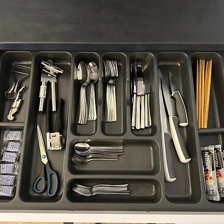 Modernes 2-Schlafzimmer Business Wohnung In Ehningen Nahe Ibm, Mercedes-Benz Sindelfingen, S-Bahn Und A81 Mit Parkplatz *